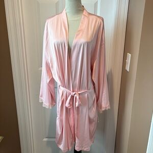 INC silky polyester pink robe with lace trim pockets plus XXL, NWT